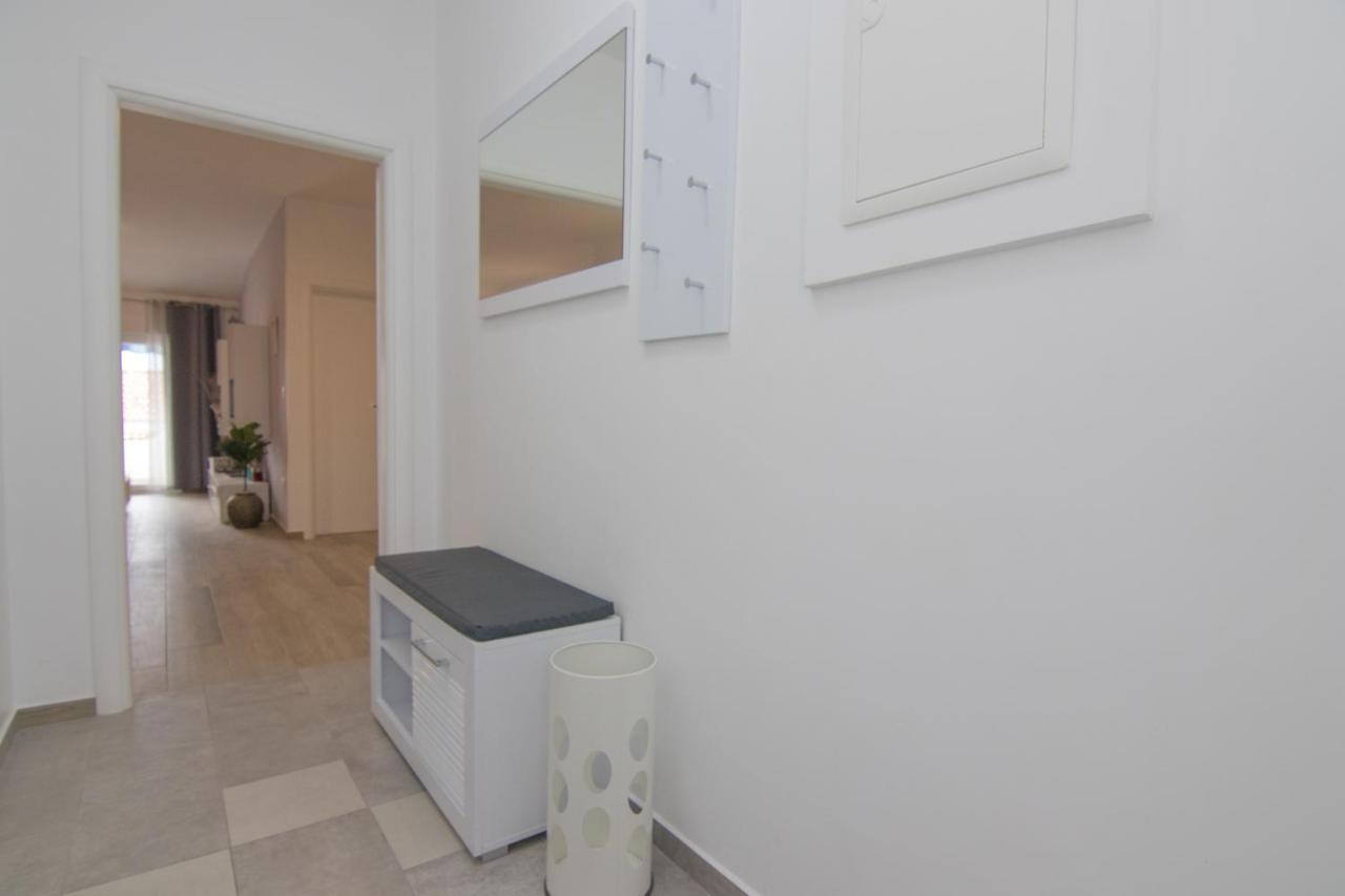 Apartment Neda Krk Town Kültér fotó