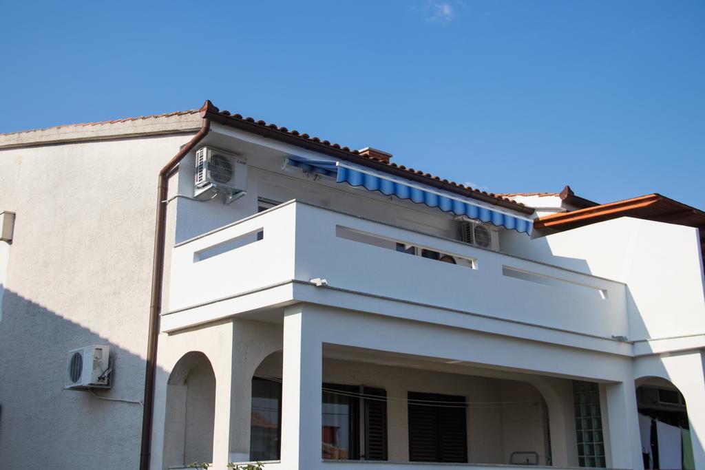 Apartment Neda Krk Town Kültér fotó